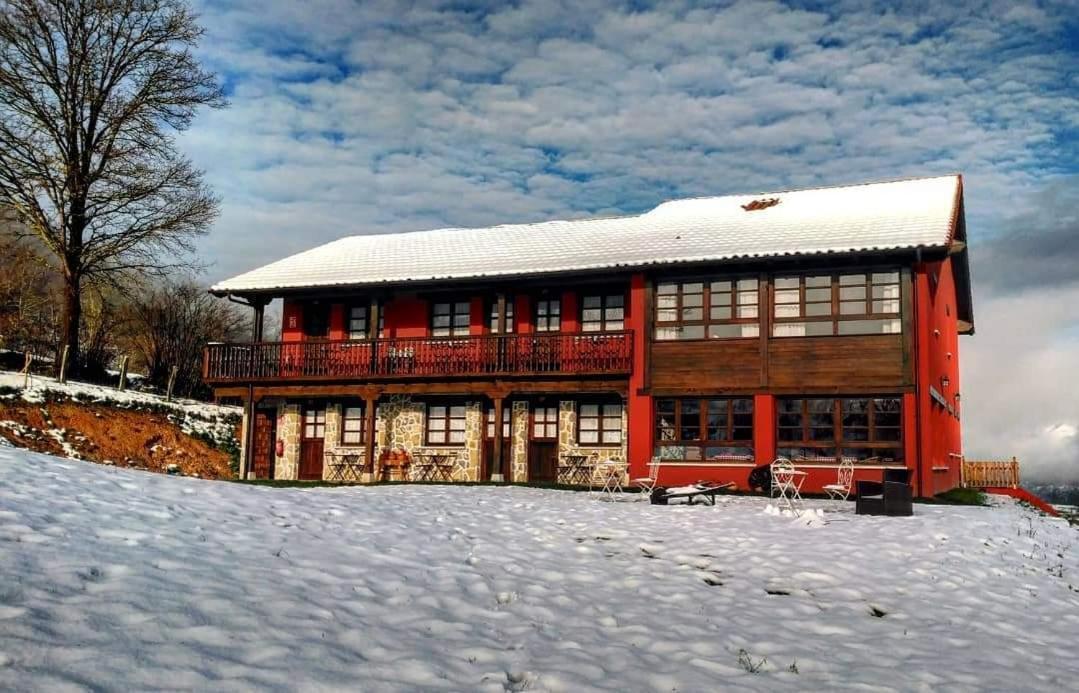 Hostal La Casona de Torió Exterior foto