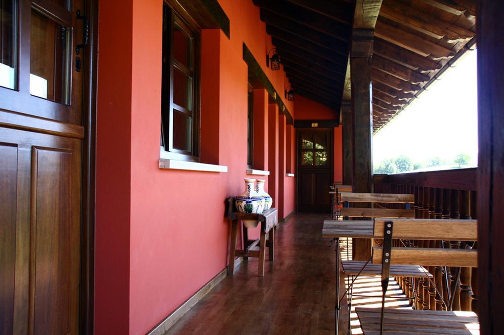 Hostal La Casona de Torió Exterior foto
